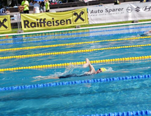 Drei Mal Gold im Wasser – Gini glänzt bei den Masters-Meisterschaften